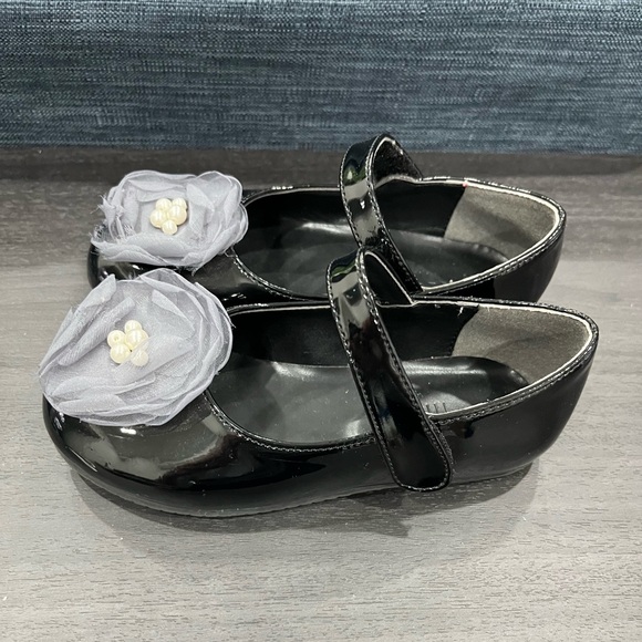 Flower Dress Shoes for Girls Size 9.5-10 - Picture 4 of 4